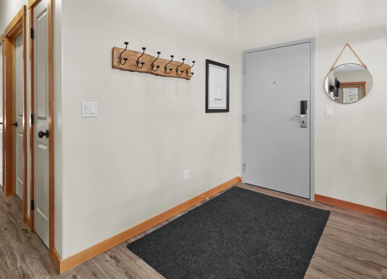 Newly Renovated Grizzly Lodge, Spacious 3Br 2Ba With Open Pool, Hot Tub Canmore Exteriör bild
