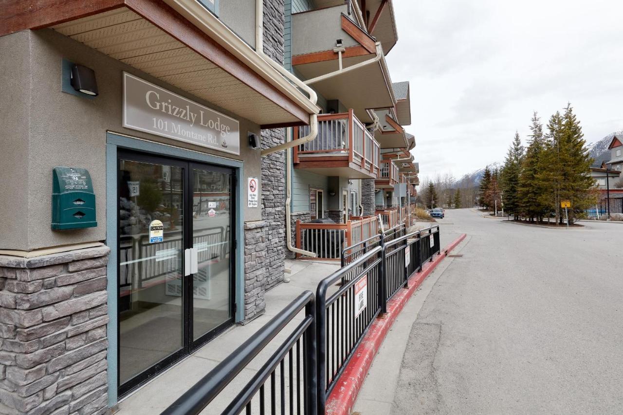Newly Renovated Grizzly Lodge, Spacious 3Br 2Ba With Open Pool, Hot Tub Canmore Exteriör bild